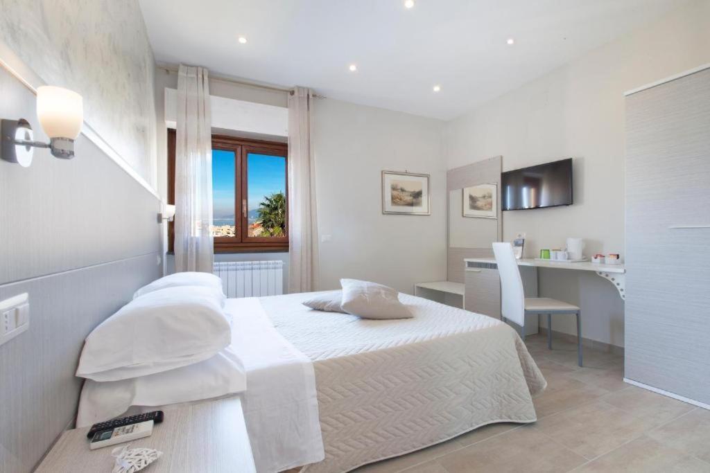 B&B Sorrento Relax Bagian luar foto
